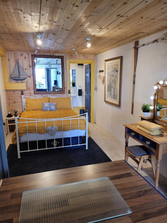 칼링포드 The Old Boat House 아파트 외부 사진